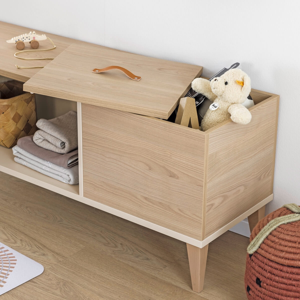Petit meuble MILA & BEN Paidi Beige cashmere-bois scandinave
