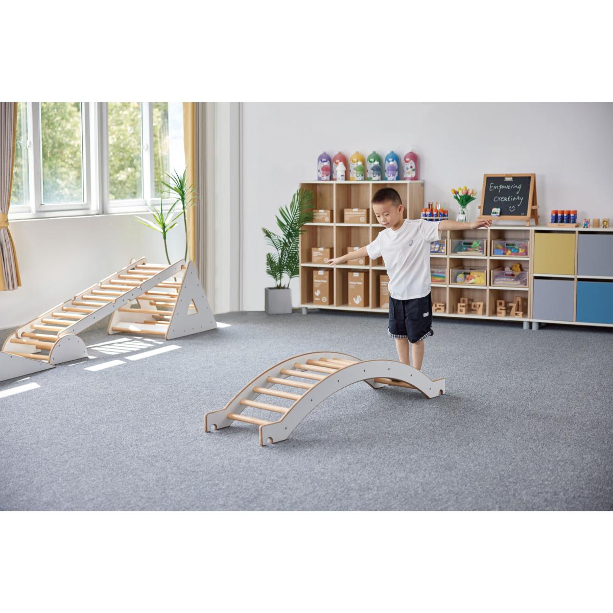 Pikler arc à grimper Beleduc