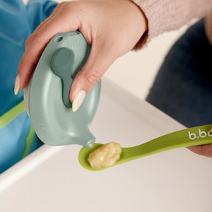 Poche gourde rechargeable fill + feed b.box sage