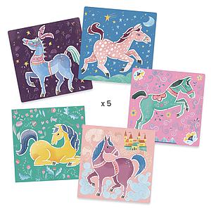 Pochoirs Chevaux LES PETITS CADEAUX Djeco