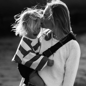 Porte-bébé échapre MAIN Wildride black