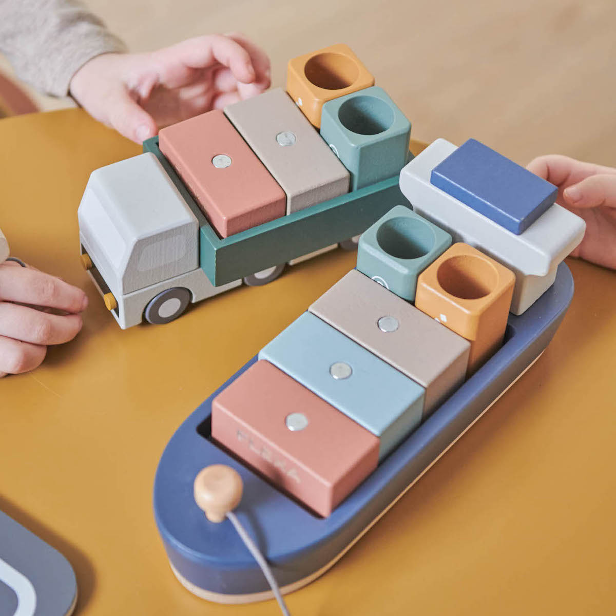 Porte-conteneurs WOOD TOYS Flexa blue