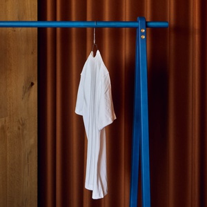 Porte-vêtements GROW Flexa Saphire Blue