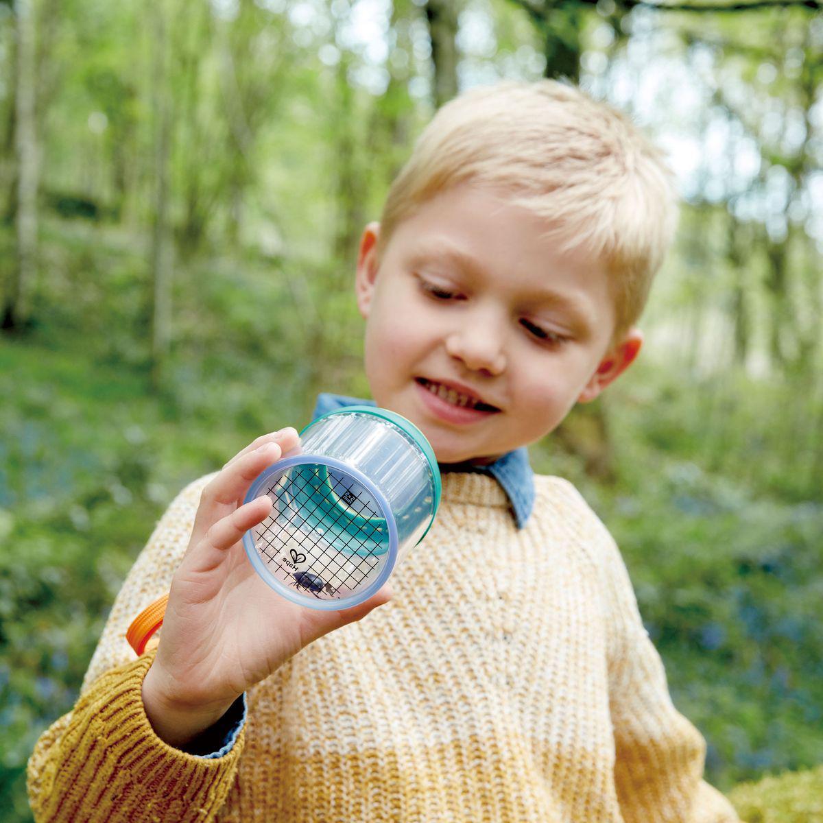 Pot à insectes explorateurs OUTDOOR Hape