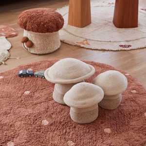 Pouf 35x45cm BOLETUS Lorena Canals Natural