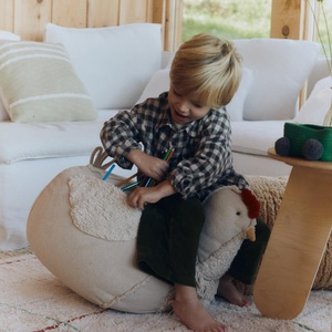 Pouf 60x40x44cm CHICKEN Lorena Canals