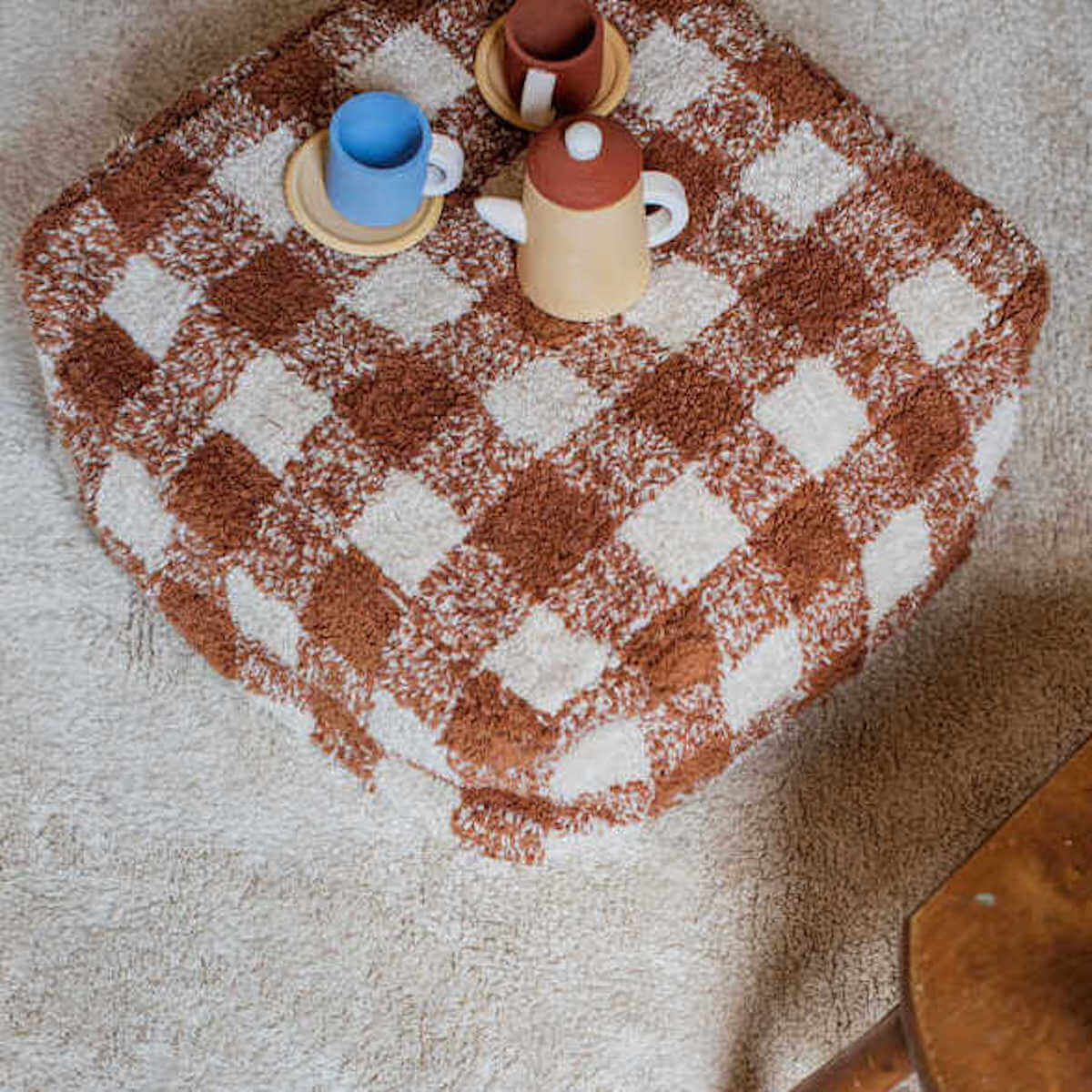 Pouf LITTLE CHEF Lorena Canals Vichy-Toffee