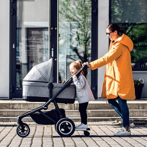 Poussette complète SLEEK Thule Midnight Black on Black