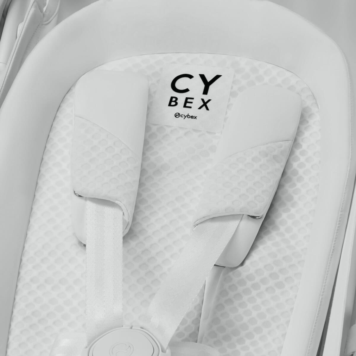 Poussette COYA Cybex Urban Mobility blanc