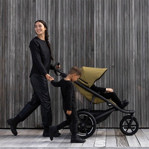 Poussette URBAN GLIDE 3 Thule nutria green