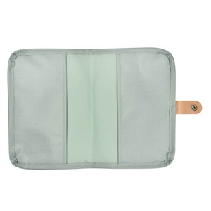 Protège carnet de santé beaba vert sauge