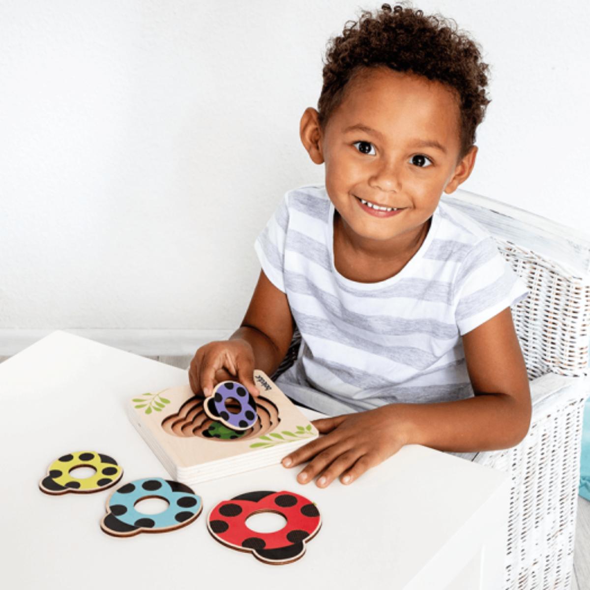 Puzzle multiniveaux Petite coccinelle Beleduc