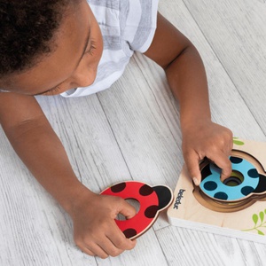 Puzzle multiniveaux Petite coccinelle Beleduc