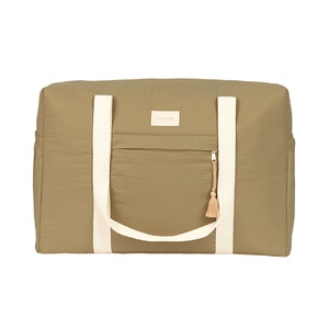 Sac à langer imperméable OPERA Nobodinoz olive green