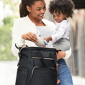 Sac à langer MAINFRAME Skip Hop noir