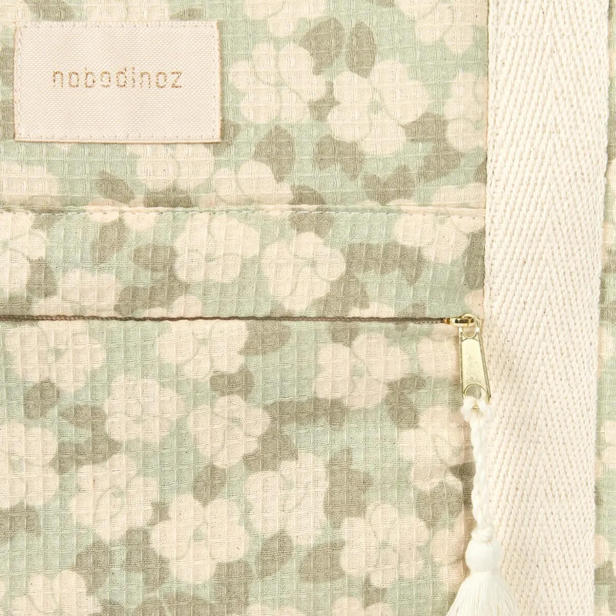 Sac à langer OPERA Nobodinoz Green Sakura