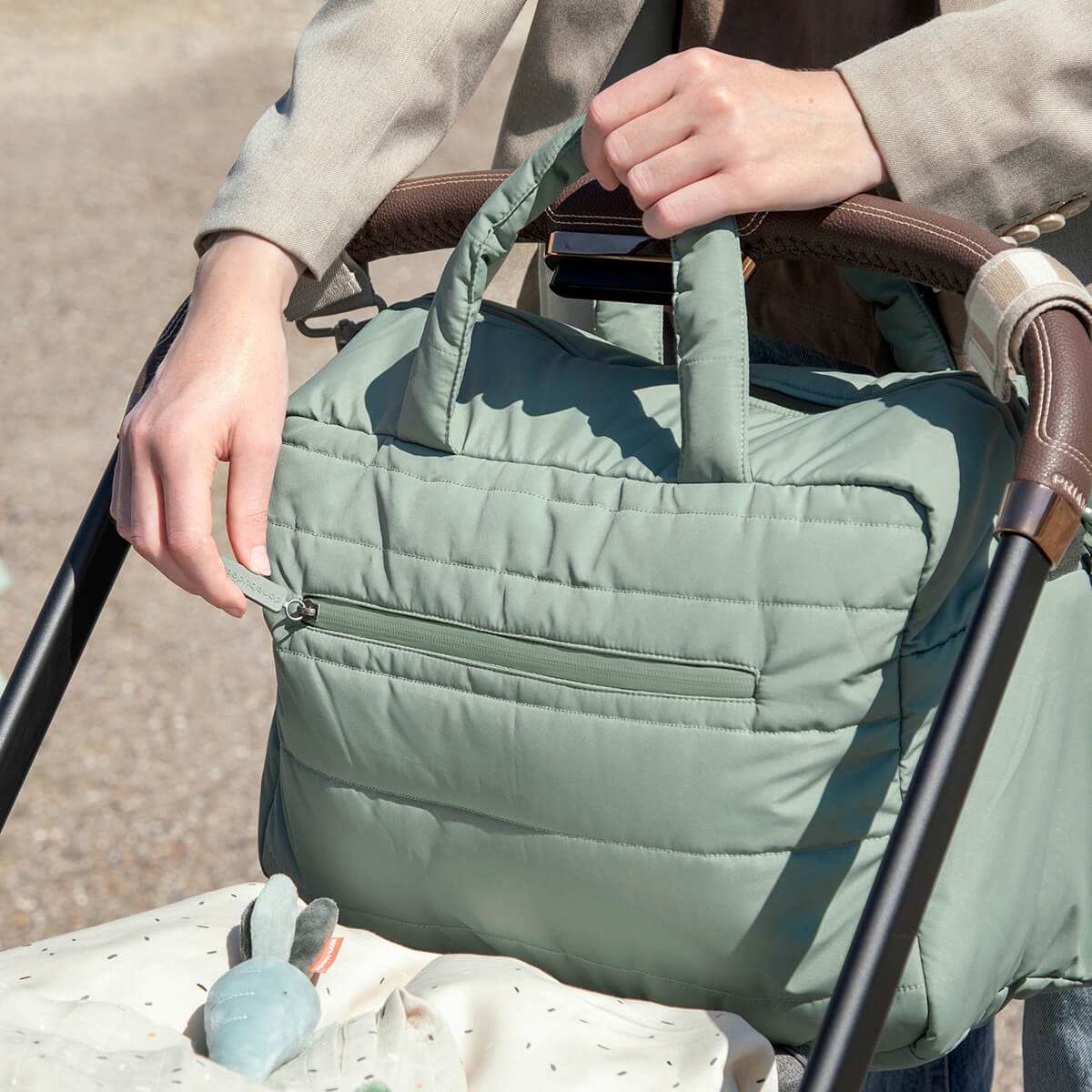Sac à langer rembourré Done by Deer vert