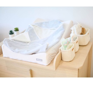 Set 3 cestas colgantes + ganchos TEDDY Childhome crudo