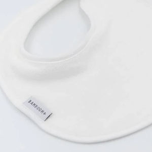 Set bavoirs+clip, mousseline + microsponge 25cm Bamboom white sand rosehip