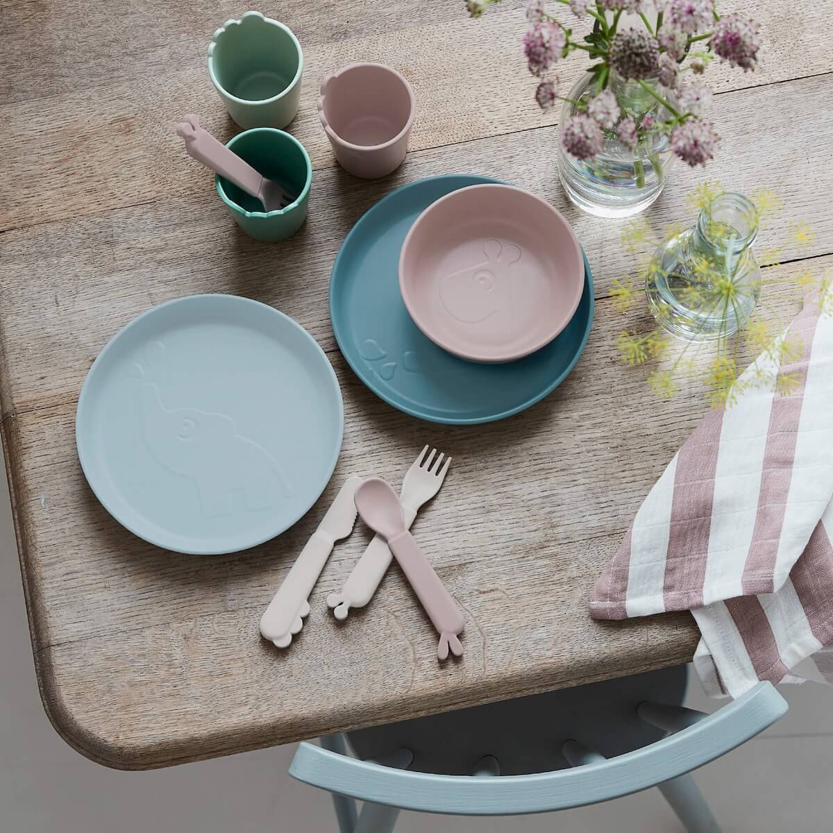 Set couverts DER FRIENDS Done by Deer Sand