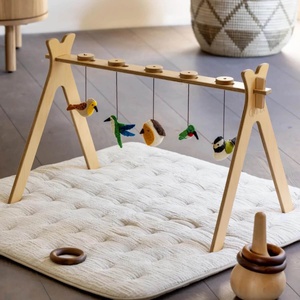 Set jouets à suspendre 5pcs OISEAUX Quax