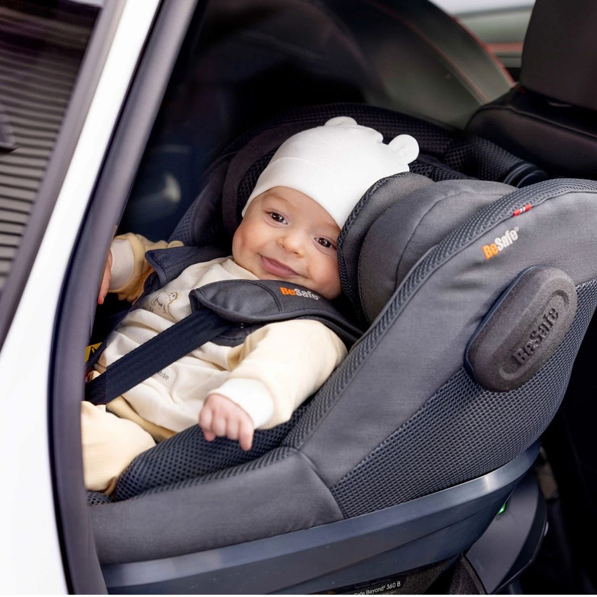 Siège auto Beyond 360º B Besafe anthracite mesh