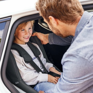 Siège auto de bébé à 5 ans Beyond 360 Besafe dark grey mélange