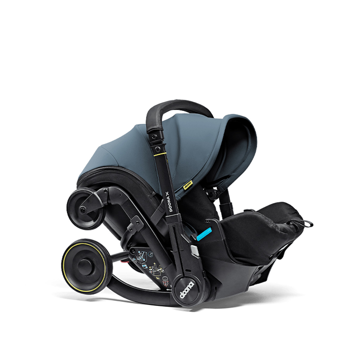 Siège-auto-poussette de bébé à 15 mois Doona X ocean blue
