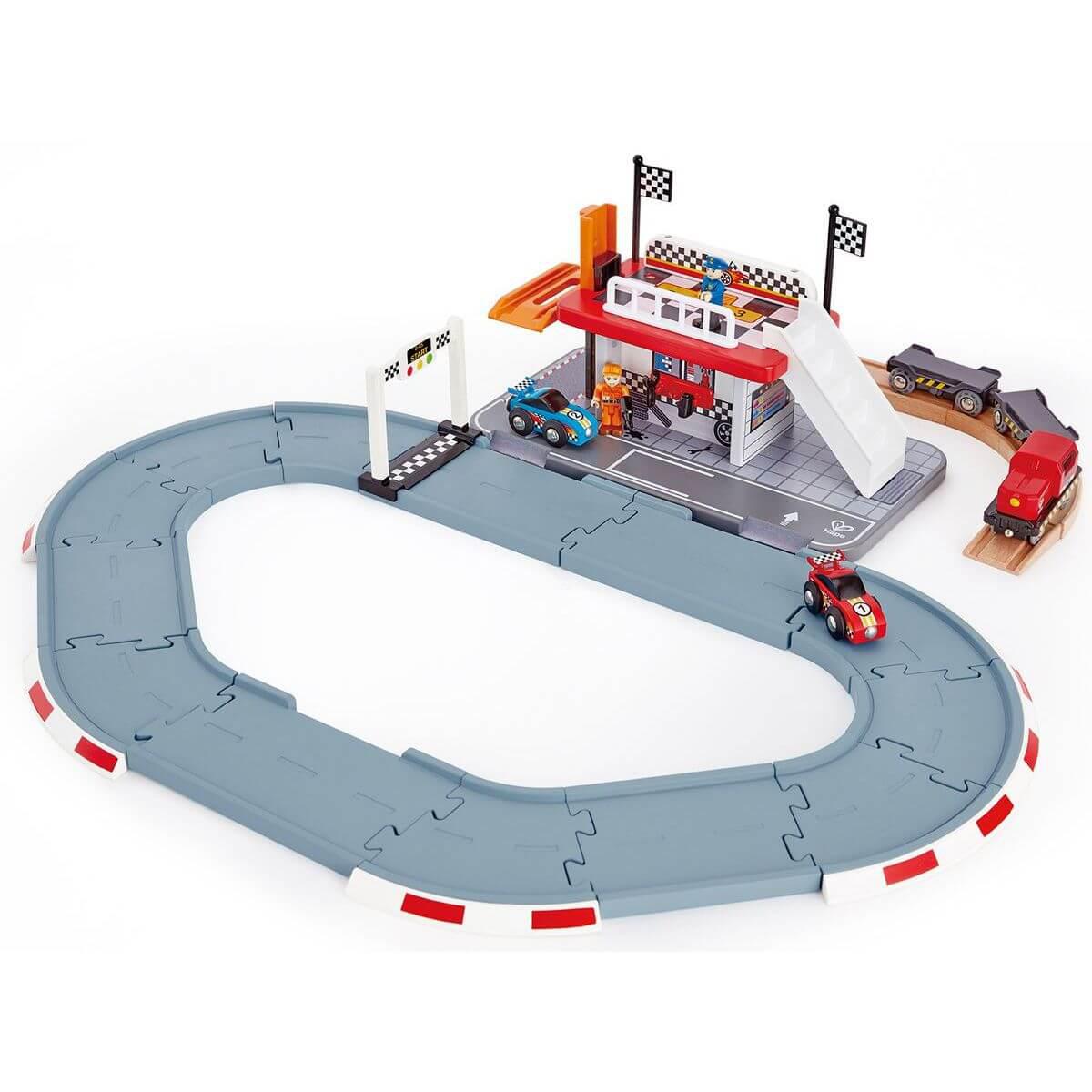 Station RACE TRACK Hape