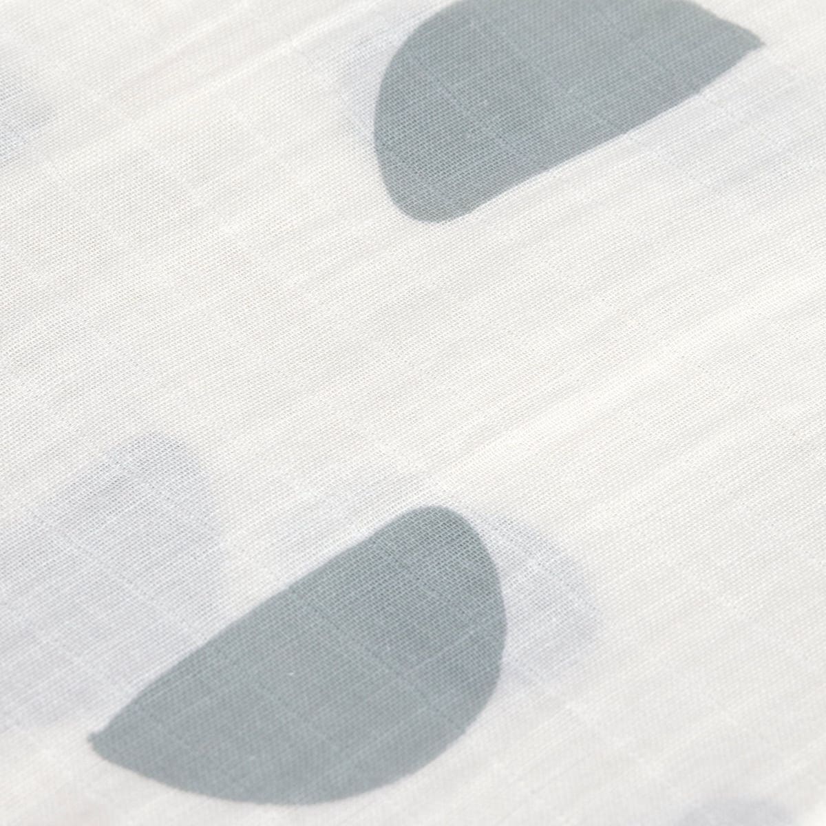 Swaddle & Burp Blanket L Strokes silver grey, Laessig