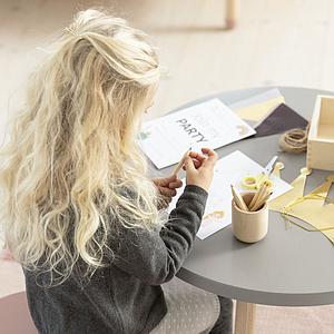 Table enfant ronde 60cm DOTS Flexa frêne bleu