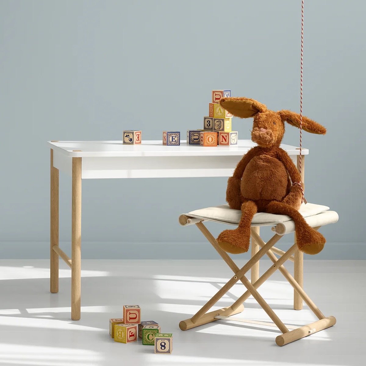 Tabouret petit enfant CAMP Oliver Furniture chêne-non teinté