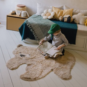 Tapis 120x122cm ANIMAL Lorena Canals Bear