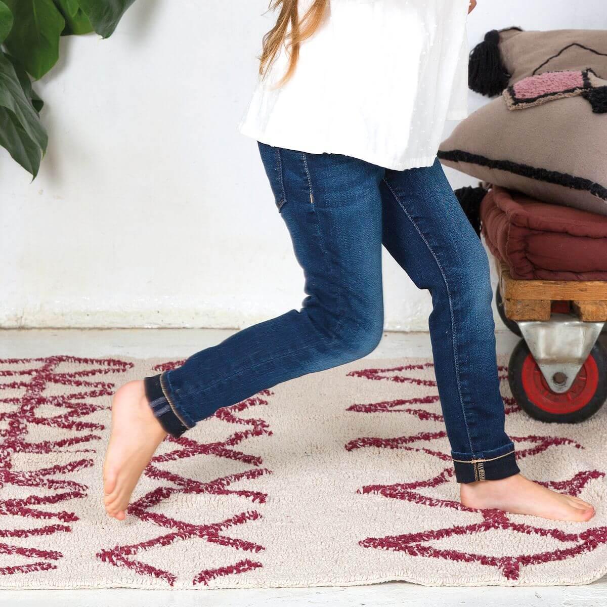 Tapis 120x160cm BEREBER Lorena Canals burgundy