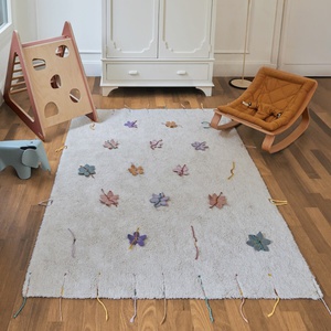 Tapis 120x160cm WILDFLOWER Lorena Canals