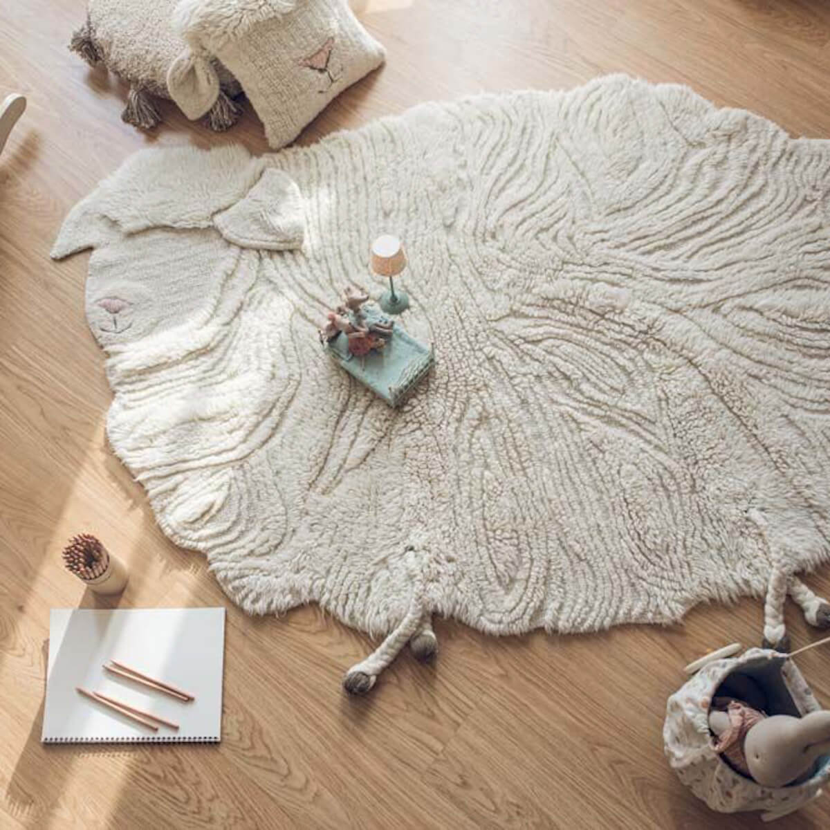 Tapis 120x170cm PINK NOSE Lorena Canals Sheep