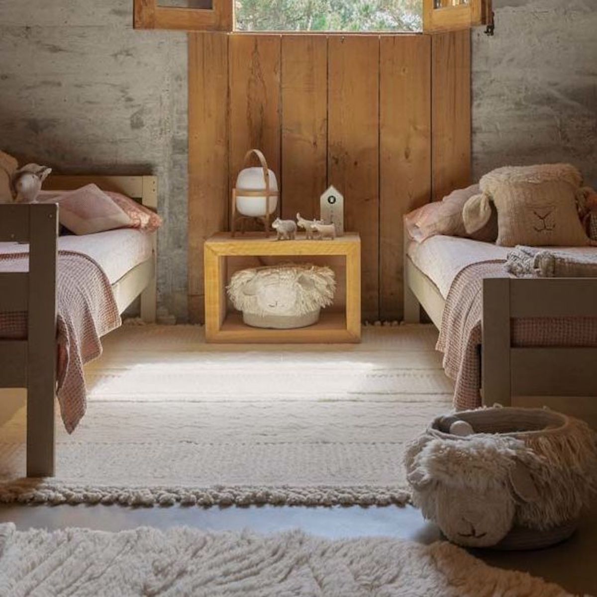 Tapis 140x200cm ARI Lorena Canals Sheep White