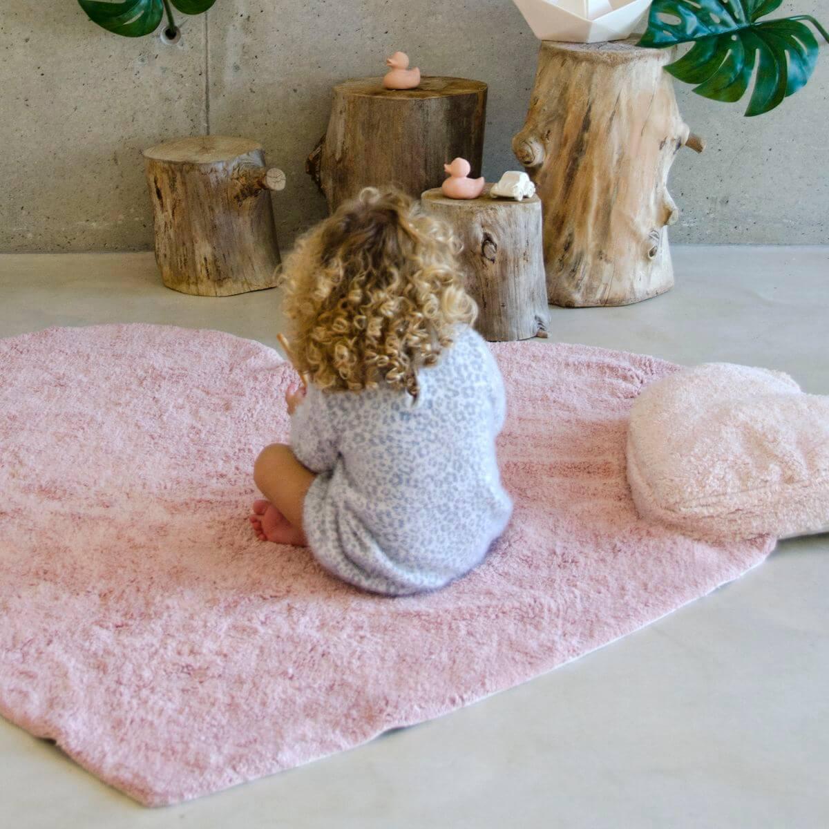 Tapis 160x180cm PUFFY Lorena Canals love nude