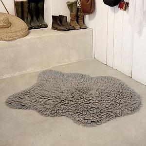 Tapis 75x110cm WOOLLY Lorena Canals Sheep Grey