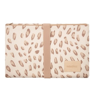 Tapis à langer HYDE PARK Nobodinoz Leonie Latte