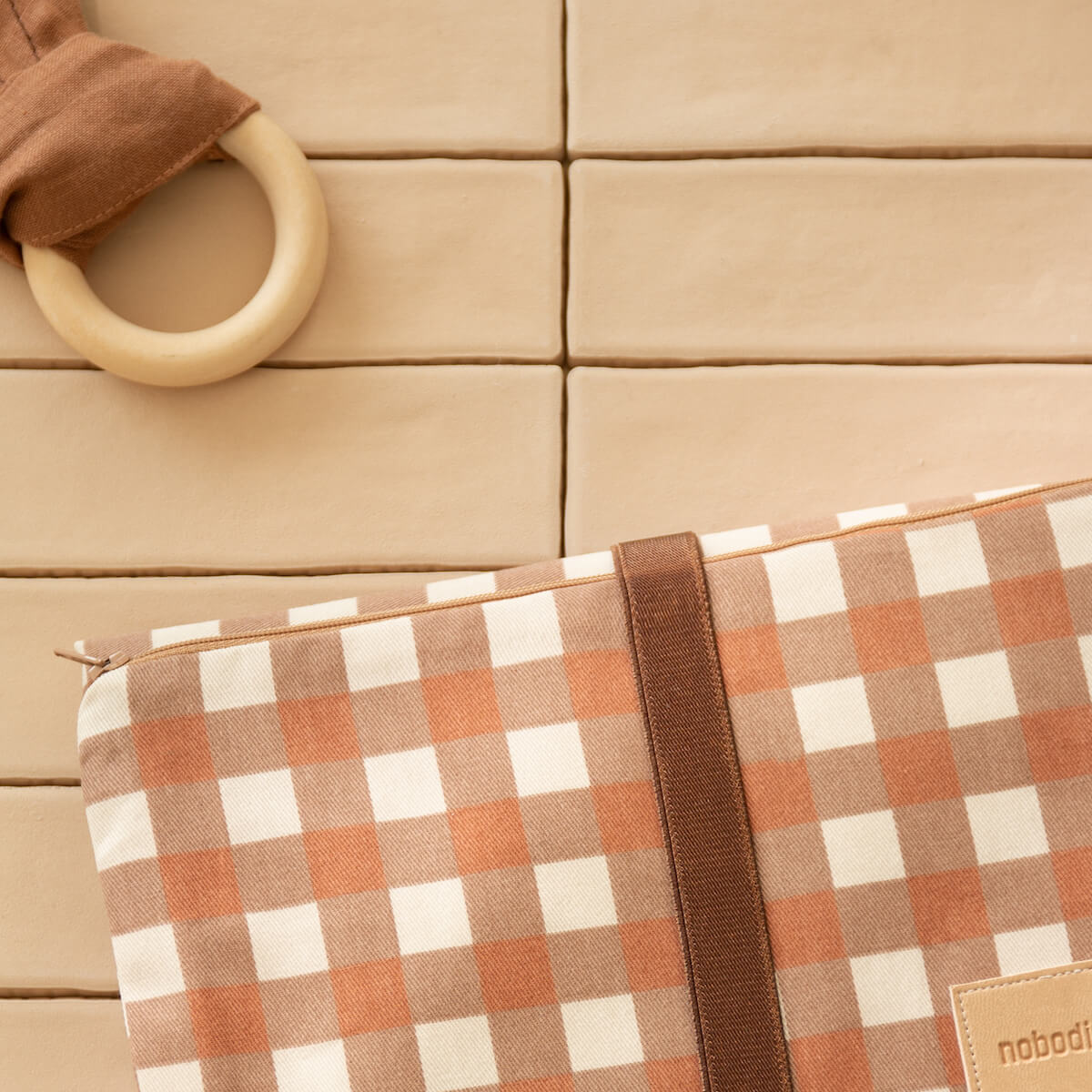 Tapis à langer HYDE PARK Nobodinoz Terracotta Checks