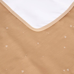 Tapis à langer STORIES Nobodinoz blush little cherries