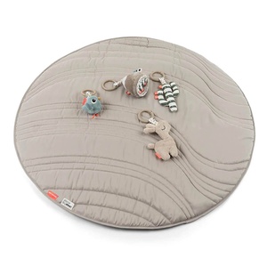 Tapis-arche d'éveil LALEE ARENA Done by Deer