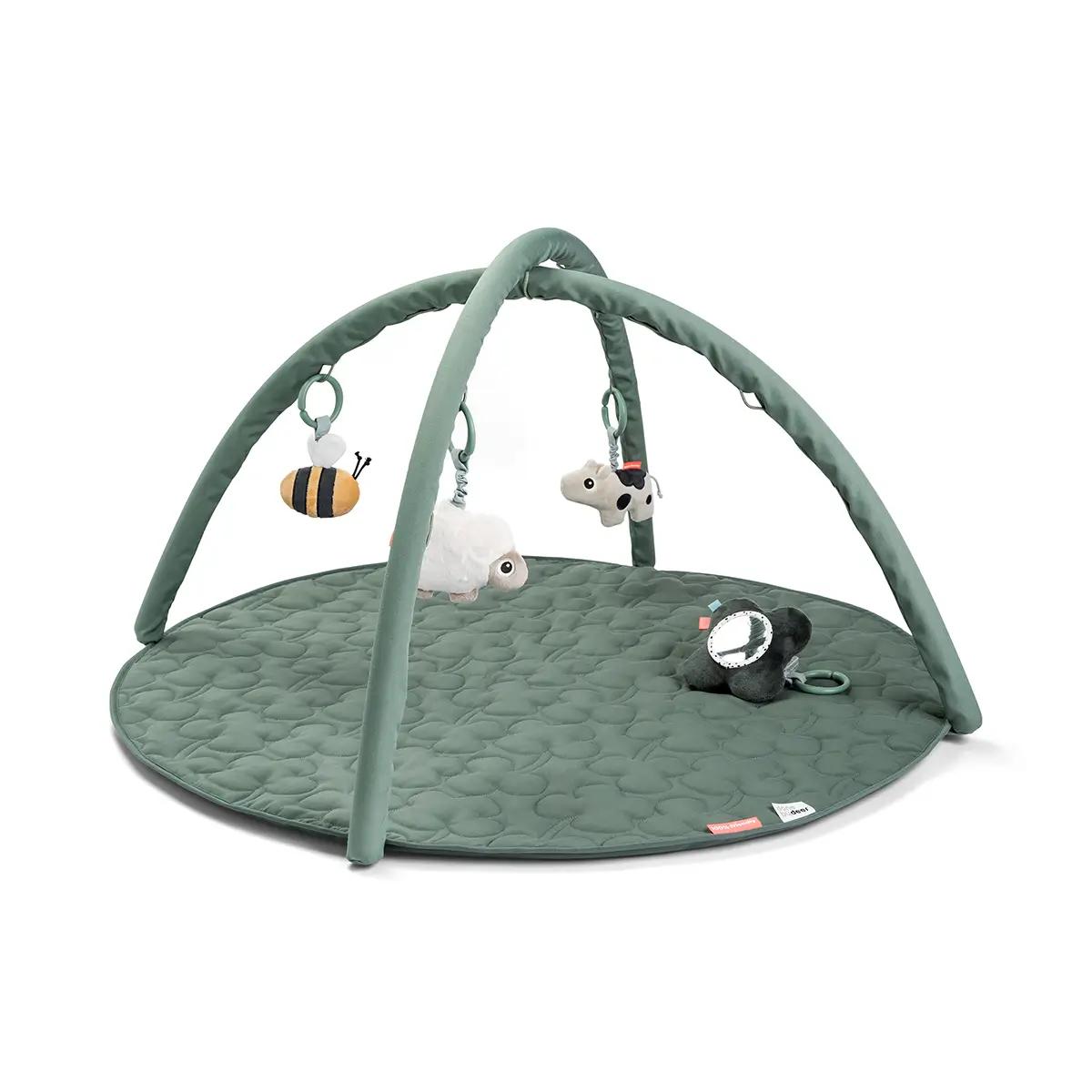 Tapis d'activités Tiny farm Done by deer Green
