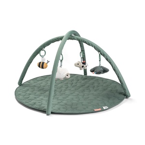 Tapis d'activités Tiny farm Done by deer Green