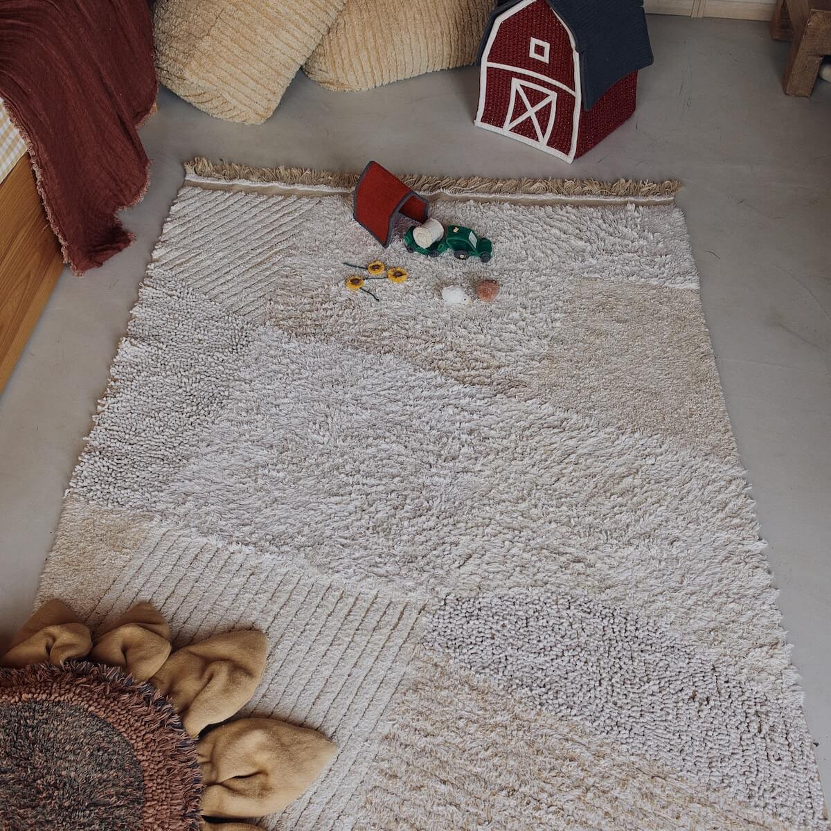 Tapis de jeu lavable 120x170cm FARM FIELS Lorena Canals