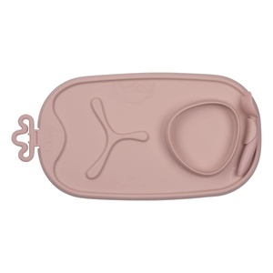 Tapis de repas en silicone Roll + Go b.box blush
