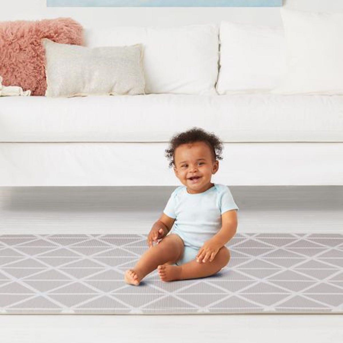 Tapis d'éveil bébé VILLAGE DOUBLEPLAY Skip Hop