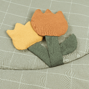 Tapis d’éveil PLAYGROUND Nobodinoz Tulip