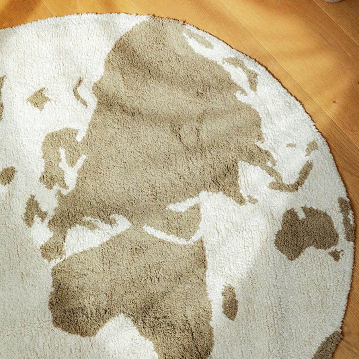 Tapis lavable 120cm RugCycled WORLD MAP Lorena Canals